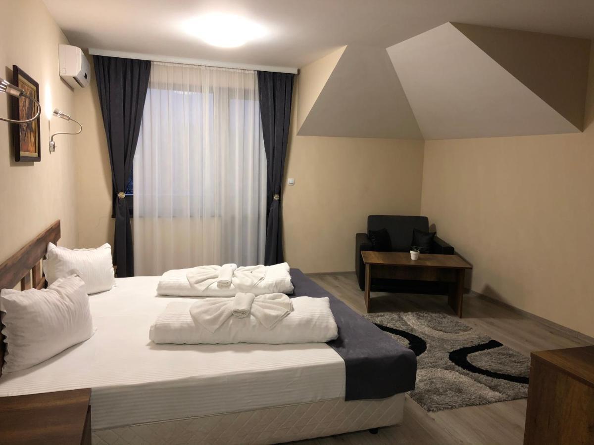 Hotel Ostrova 普罗夫迪夫 外观 照片