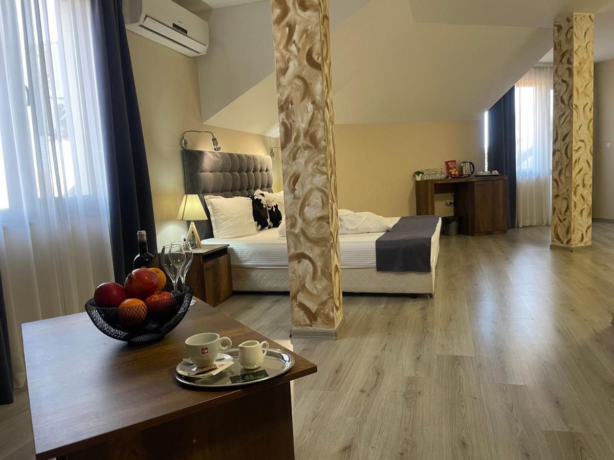 Hotel Ostrova 普罗夫迪夫 外观 照片